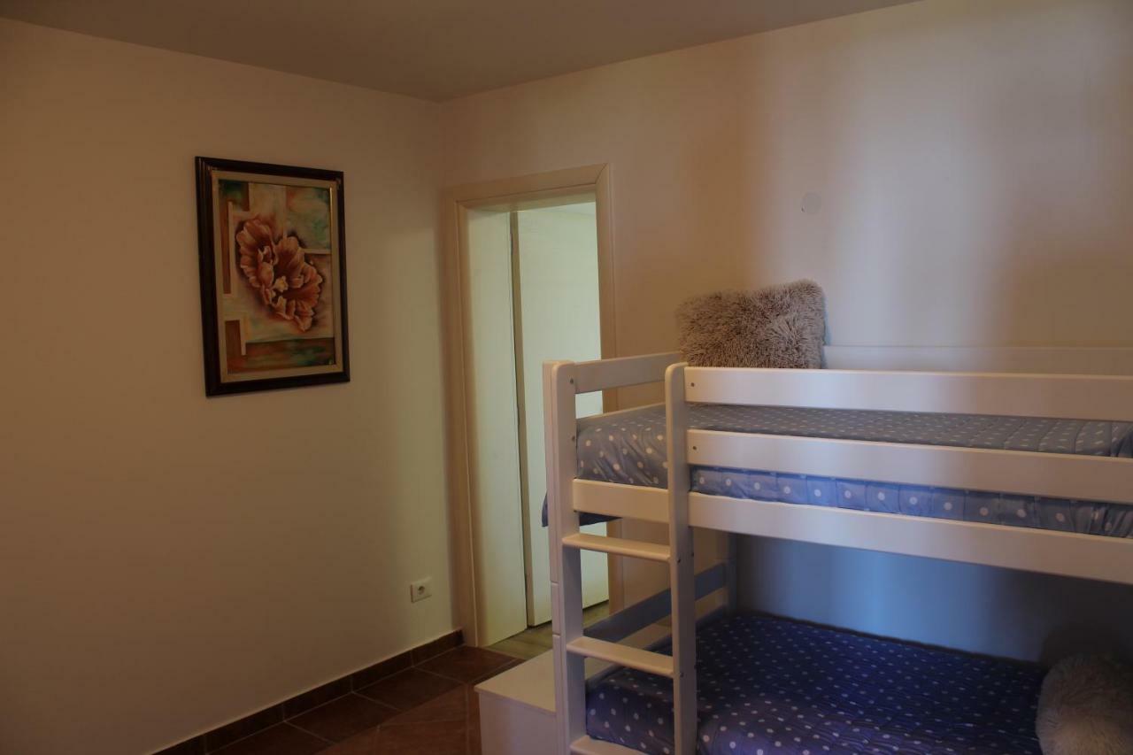 Apartman Robi Nova Vas  Exterior foto